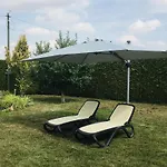Mit Terrasse, Garten